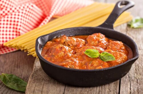 Albóndigas con tomate