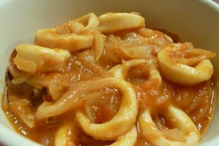 Chipirones encebollados