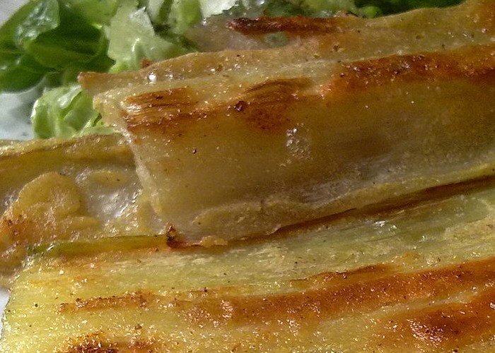 Pencas de acelgas rebozadas